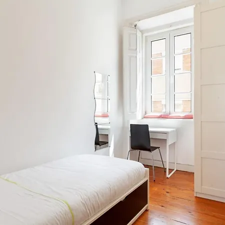 Apartment Quiet 3 Bedroom In